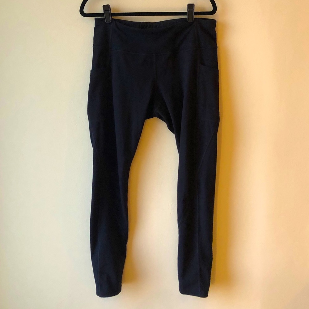 Black leggings
